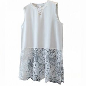 White Lace Hem Sleeveless Tunic Top size Medium